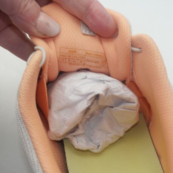 NEW Vionic Olessa Walking Orthotic Shoes Sneakers Women's 11 Cream Apricot Tan - Picture 7 of 8